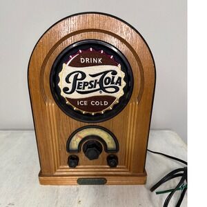 Vintage Pepsi-Cola AM/FM Radio Polyconcept USA Wood Cathedral Style 1996 Retro